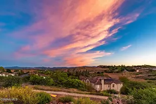 331 Briar Bluff Cir, Thousand Oaks, CA 91360 - Photo 52