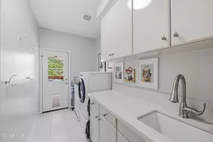 331 Briar Bluff Cir, Thousand Oaks, CA 91360 - Photo 28