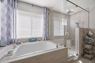 331 Briar Bluff Cir, Thousand Oaks, CA 91360 - Photo 20