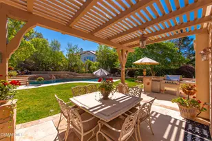 331 Briar Bluff Cir, Thousand Oaks, CA 91360 - Photo 36