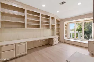 24756 Eilat St, Woodland Hills, CA 91367 - Photo 30
