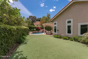 2640 Kirsten Lee Dr, Westlake Village, CA 91361 - Photo 36