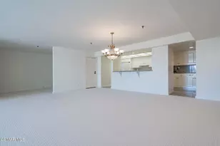 10660 Wilshire Blvd, Los Angeles, CA 90024 - Photo 20