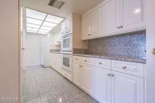 10660 Wilshire Blvd, Los Angeles, CA 90024 - Photo 34