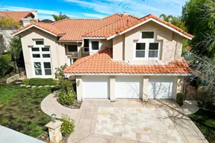32715 Pacifica Ct, Westlake Village, CA 91361 - Photo 4