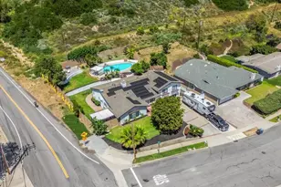 1003 Mesa Dr, Camarillo, CA 93010 - Photo 46