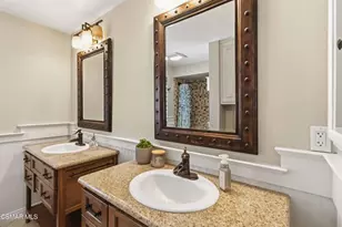 1003 Mesa Dr, Camarillo, CA 93010 - Photo 34