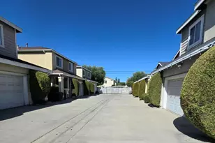 9152 1/2 Burnet Ave, North Hills, CA 91343 - Photo 2