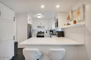 13960 Oxnard St, Los Angeles, CA 91401 - Photo 14
