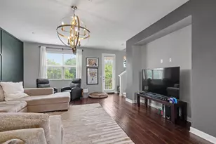 189 Westpark Ct, Camarillo, CA 93012 - Photo 10