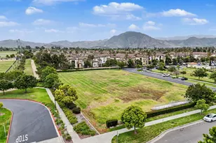 189 Westpark Ct, Camarillo, CA 93012 - Photo 28