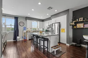 189 Westpark Ct, Camarillo, CA 93012 - Photo 8