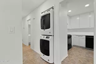 6647 Shakespeare Way, Ventura, CA 93003 - Photo 18