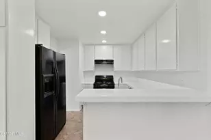 6647 Shakespeare Way, Ventura, CA 93003 - Photo 12
