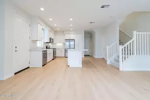 201 Red Brick Dr, Simi Valley, CA 93065 - Photo 8