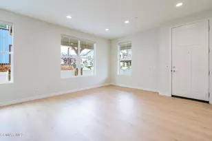 201 Red Brick Dr, Simi Valley, CA 93065 - Photo 6