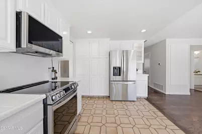 383 Havenside Avenue, Newbury Park, CA 91320 - Photo 10