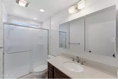 17236 Village 17, Camarillo, CA 93012 - Photo 20