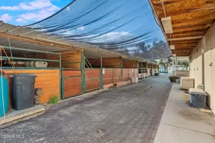27101 Sand Canyon Rd, Canyon Country, CA 91387 - Photo 24