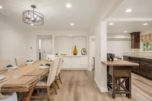 6767 Pheasant Ln, Oak Park, CA 91377 - Photo 12