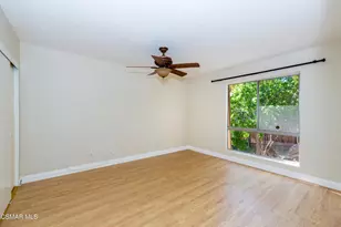 27448 Country Glen Rd, Agoura Hills, CA 91301 - Photo 16