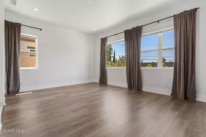 327 Toyon Court Court, Thousand Oaks, CA 91362 - Photo 22
