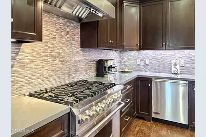 6930 Woodrow Wilson Drive, Los Angeles, CA 90068 - Photo 12