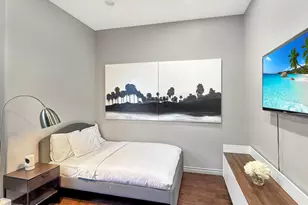 6930 Woodrow Wilson Dr, Los Angeles, CA 90068 - Photo 36