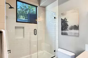 6930 Woodrow Wilson Dr, Los Angeles, CA 90068 - Photo 58