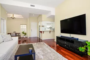 10740 Moorpark St, Toluca Lake, CA 91602 - Photo 4