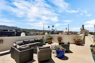 10740 Moorpark St, Toluca Lake, CA 91602 - Photo 14
