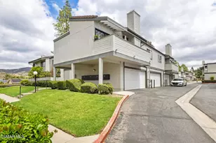 6491 Twin Cir Ln, Simi Valley, CA 93063 - Photo 2
