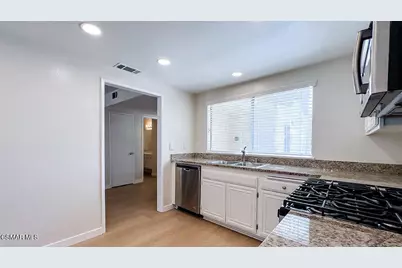 1815 Tipperary Lane, Newbury Park, CA 91320 - Photo 18