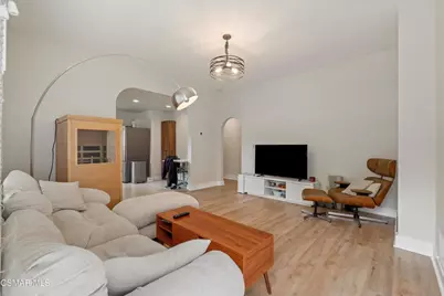637 N Raymond Avenue, Pasadena, CA 91103 - Photo 22
