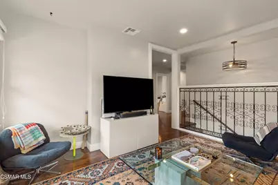 637 N Raymond Avenue, Pasadena, CA 91103 - Photo 38