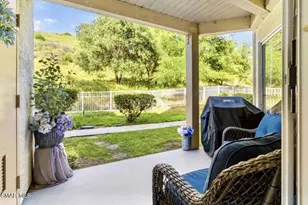 5805 Oak Bend Ln, Oak Park, CA 91377 - Photo 10