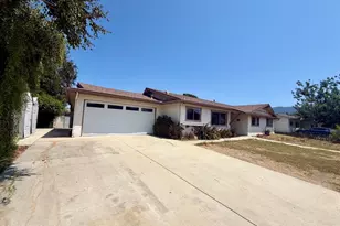 208 Dorena Dr, Newbury Park, CA 91320 - Photo 2