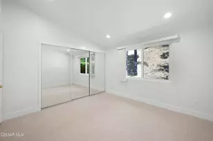 5730 Serrania Ave, Woodland Hills, CA 91367 - Photo 44