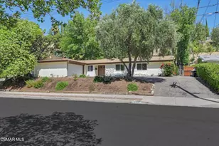 5730 Serrania Ave, Woodland Hills, CA 91367 - Photo 4