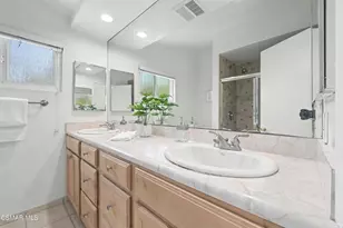 5730 Serrania Ave, Woodland Hills, CA 91367 - Photo 34