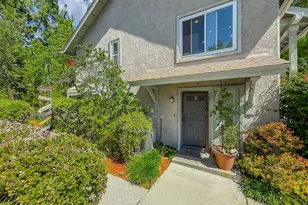 7050 Shoup Ave, Canoga Park, CA 91303 - Photo 2