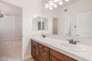 318 Loire Valley Dr, Simi Valley, CA 93065 - Photo 36