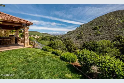 318 Loire Valley Drive, Simi Valley, CA 93065 - Photo 40