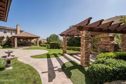 318 Loire Valley Drive, Simi Valley, CA 93065 - Photo 40
