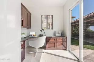 318 Loire Valley Dr, Simi Valley, CA 93065 - Photo 20