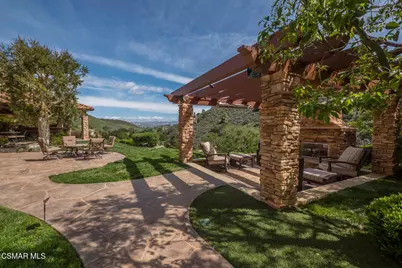 318 Loire Valley Drive, Simi Valley, CA 93065 - Photo 46