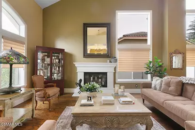 136 Heath Meadow Place, Simi Valley, CA 93065 - Photo 10
