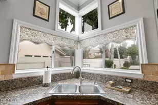 136 Heath Meadow Pl, Simi Valley, CA 93065 - Photo 22