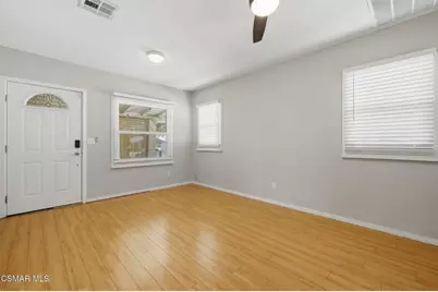 10412 Eldora Avenue, Sunland, CA 91040 - Photo 8