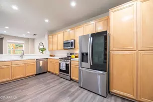 580 Fenwick Way, Simi Valley, CA 93065 - Photo 12